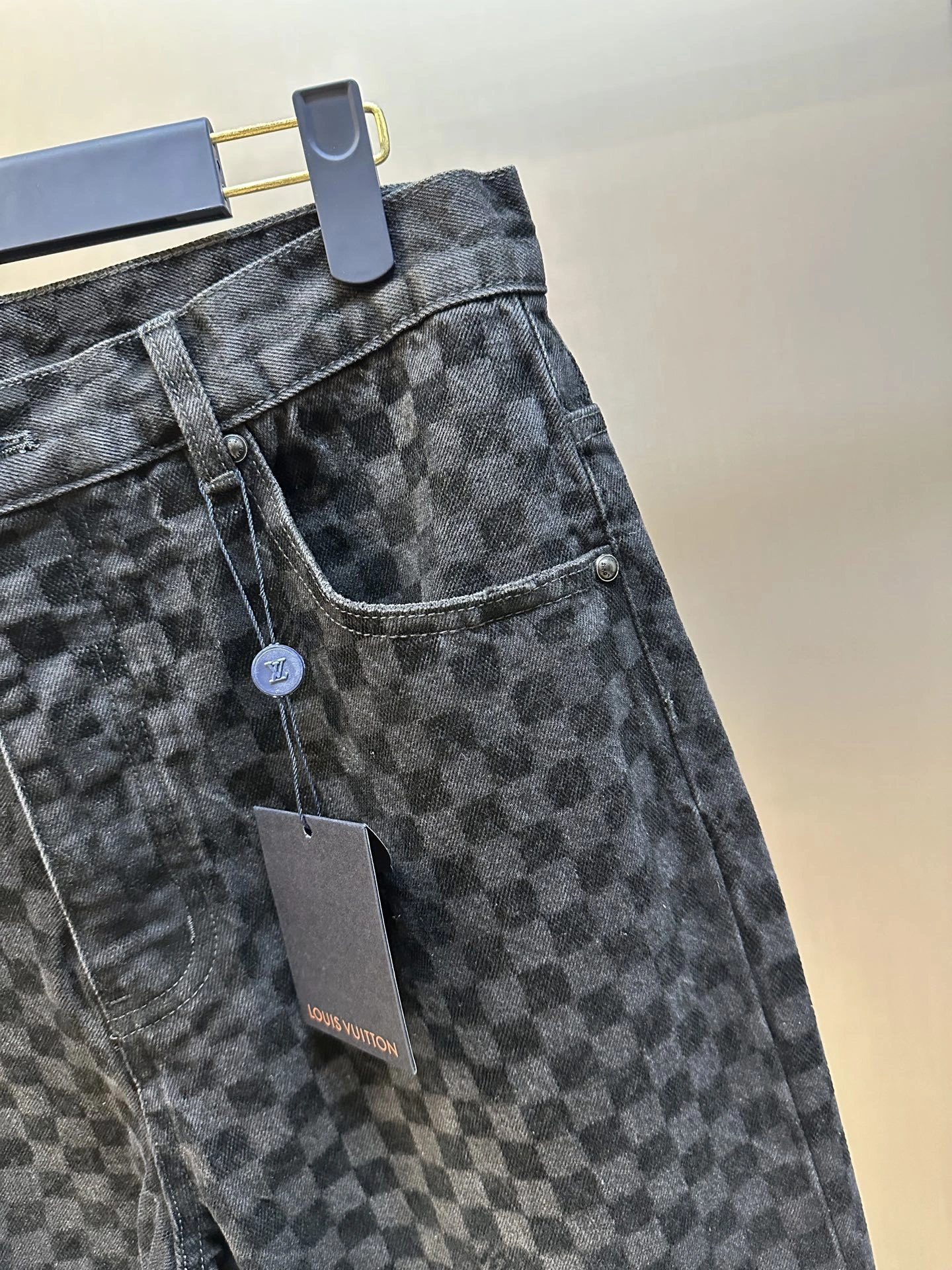 wg.luxury- 8V item:E-F468D0522